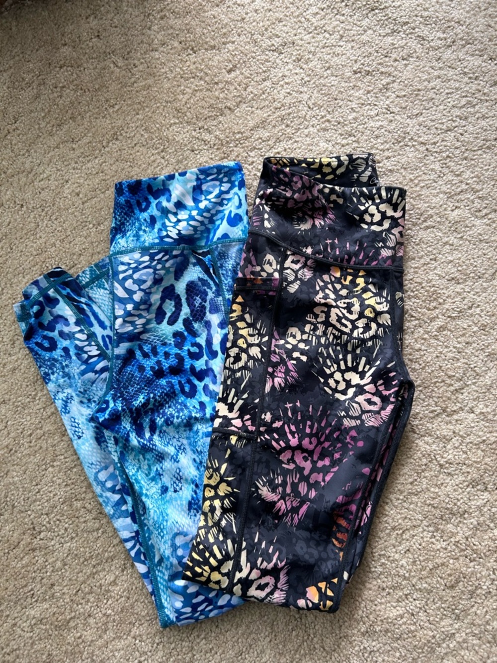Constantly Varied Gear Animal Print Leggings - Blue & Black Multicolor, size Sma
